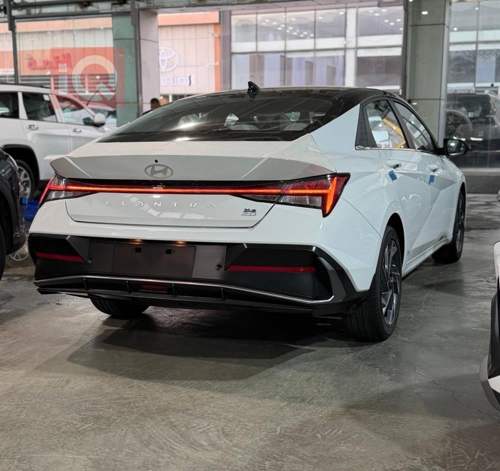 هيونداي النترا